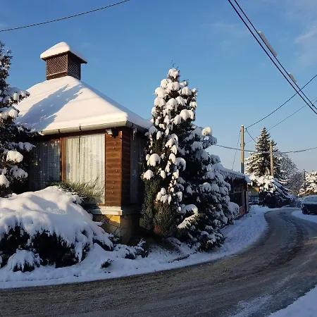 Leganyi Apartmanhaz אגר
