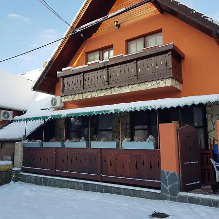 Leganyi Apartmanhaz