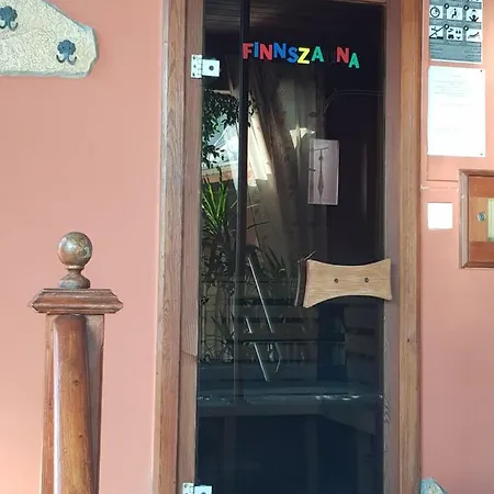 Leganyi Apartmanhaz *