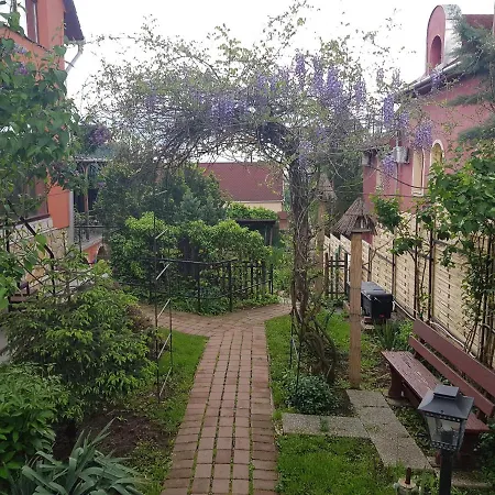 Leganyi Apartmanhaz Apartament *