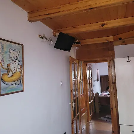 Leganyi Apartmanhaz