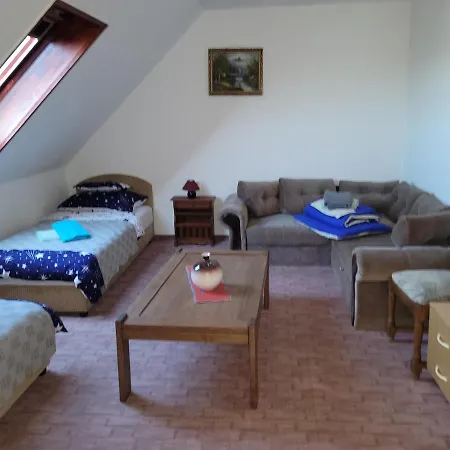 Leganyi Apartmanhaz