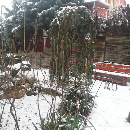 Leganyi Apartmanhaz *