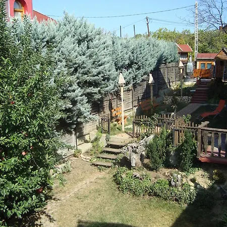 Leganyi Apartmanhaz