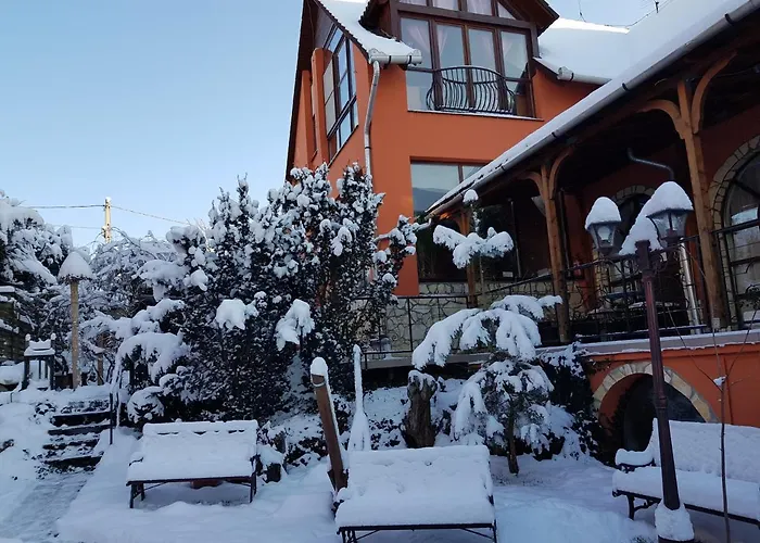 Leganyi Apartmanhaz Διαμέρισμα Έγκερ