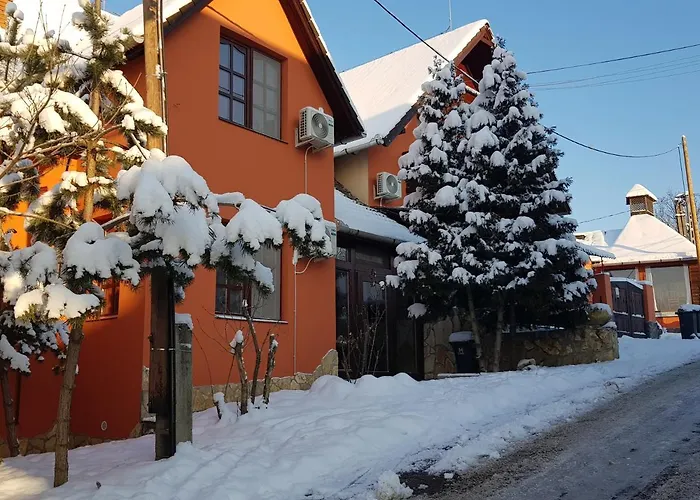 Leganyi Apartmanhaz Διαμέρισμα Έγκερ