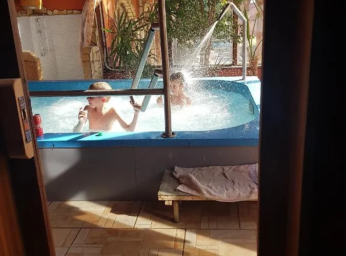 Leganyi Apartmanhaz * Έγκερ