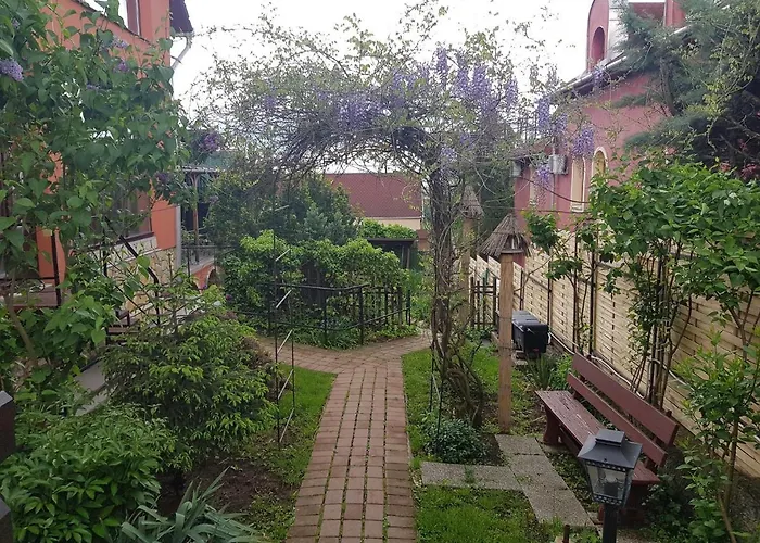 Leganyi Apartmanhaz Διαμέρισμα *