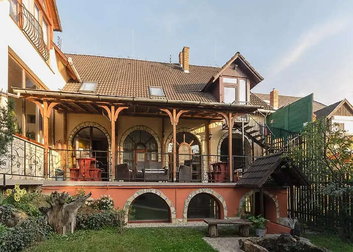 Leganyi Apartmanhaz Διαμέρισμα Έγκερ